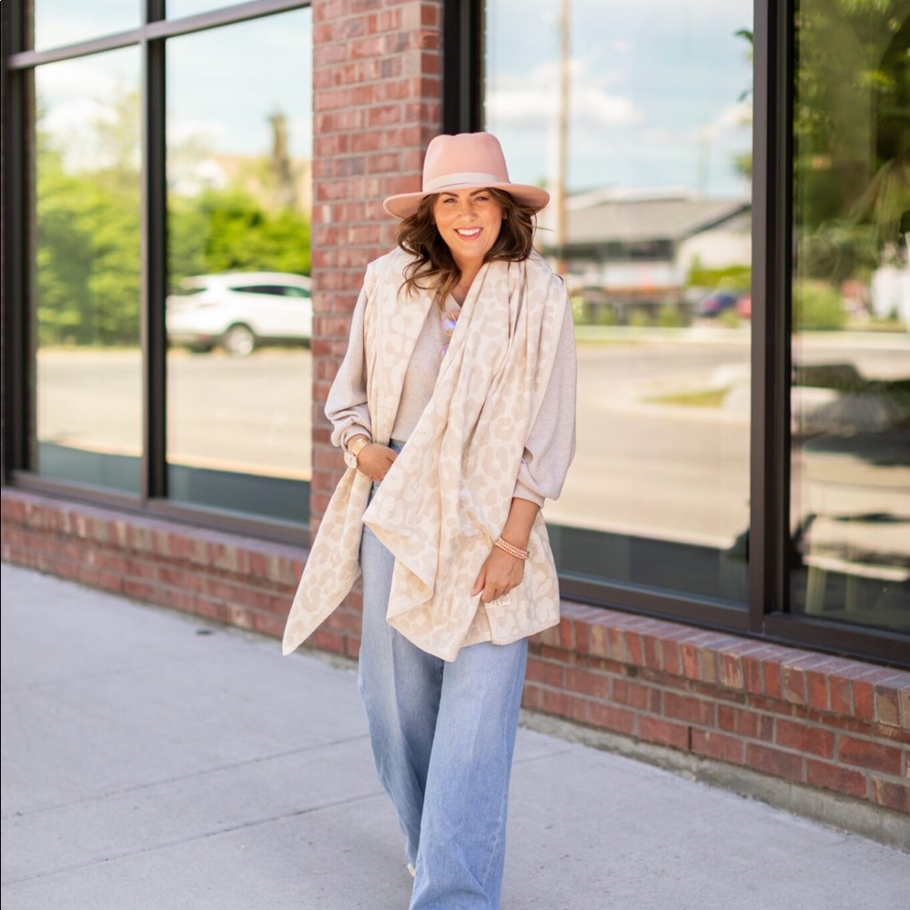 Jillian Harris x one Wednesday blanket scarf